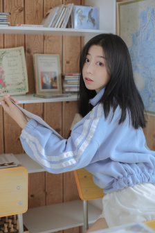 周莹回乡下被爸爸抱回老家